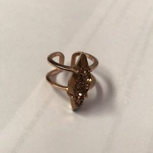 NWOT Kendra Scott ring
